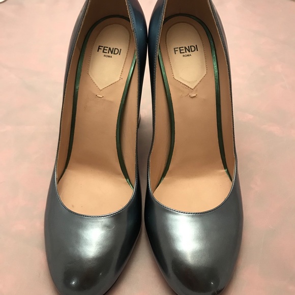 Fendi heels - Picture 4 of 11